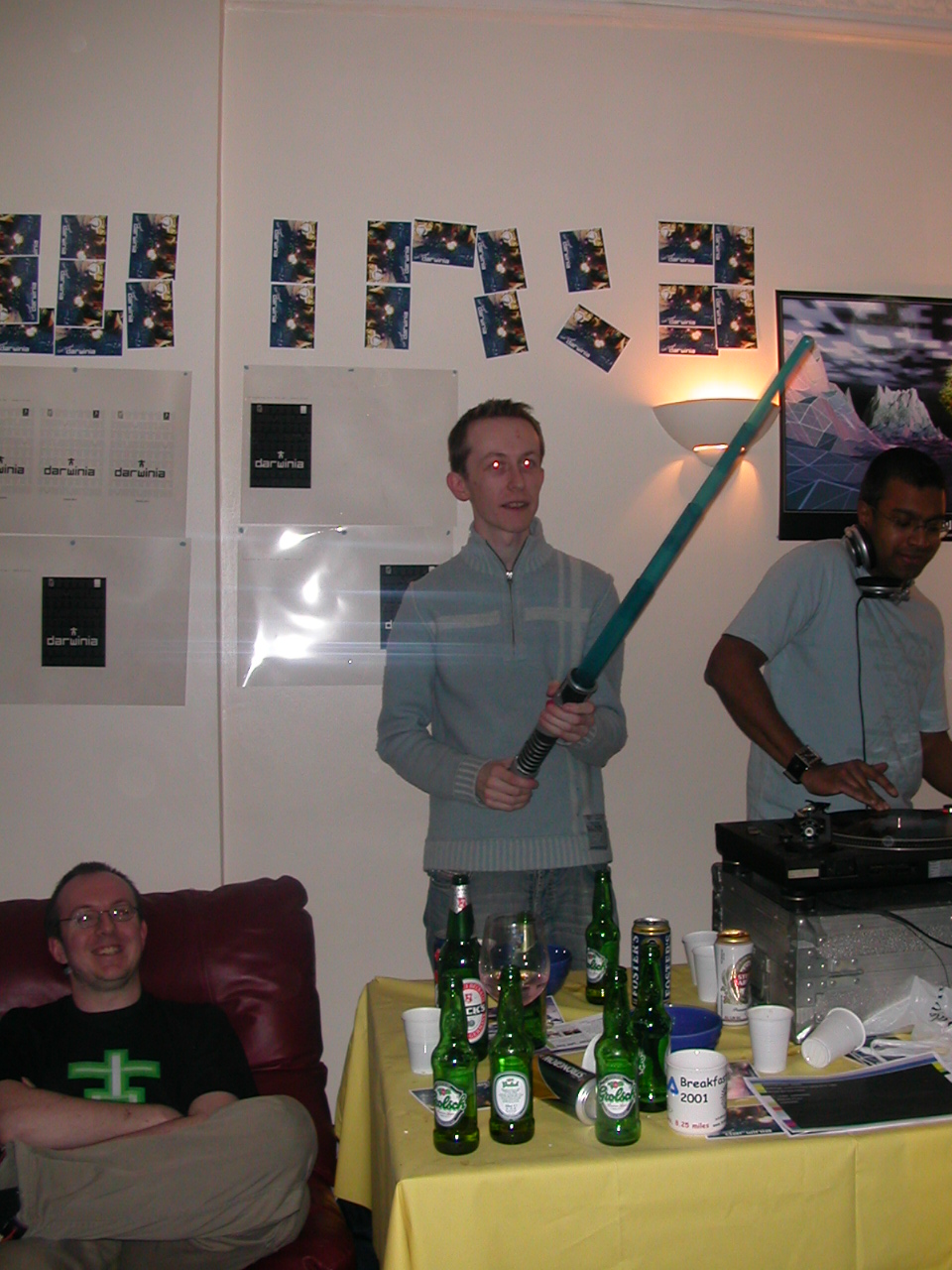 Picture Wars! Page 3 Introversion